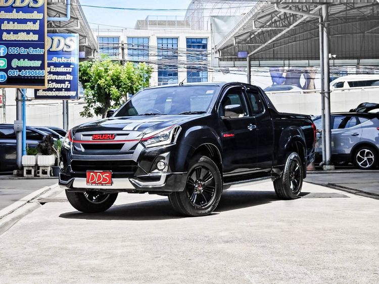 รถ Isuzu D-MAX 1.9 Hi-Lander X-Series สี ดำ