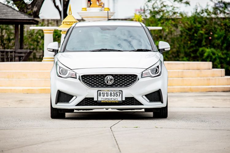 MG MG3 2022 1.5 X Limited Utility-car เบนซิน เกียร์อัตโนมัติ ขาว รูปที่ 2