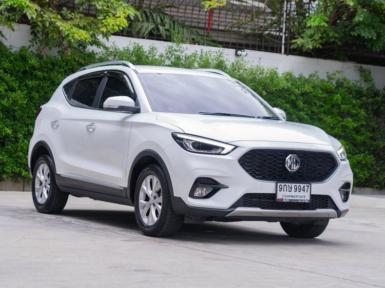 รถ MG ZS 1.5 D+ สี ขาว