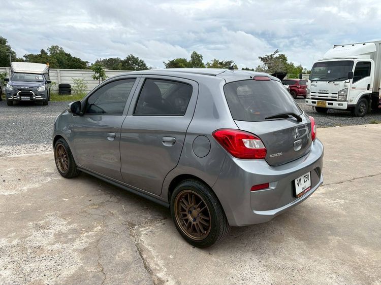 Mitsubishi Mirage 2016 1.2 GLX Sedan เบนซิน ไม่ติดแก๊ส เกียร์ธรรมดา เทา