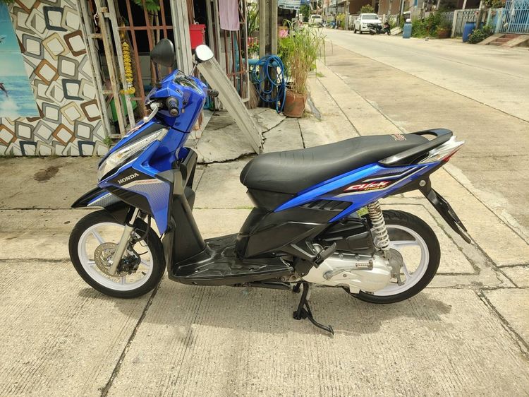 Honda 2008 🛵ยังไงก็ขาย CLICK i ปี 52 เครื่องดี สีสวย สตาร์ทมือ เล่มชุดโอนครบ+เปลี่ยนถ่ายน้ำมันเครื่องฟรี ส่งฟรี 30 กม.