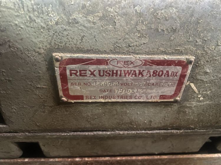 อุปกรณ์เครื่องมือช่าง เครื่องต๊าปเกลียวของ REX รุ่น A80