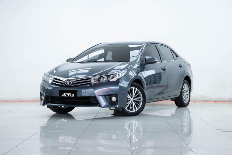 Toyota Altis 2014 1.6 E CNG Sedan เบนซิน NGV เกียร์อัตโนมัติ เทา