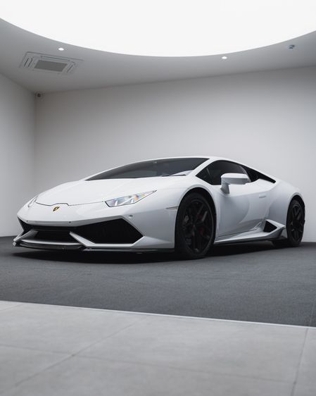 Lamborghini รุ่นอื่นๆ 2017 รุ่นย่อยอื่นๆ Sedan เบนซิน ไม่ติดแก๊ส เกียร์อัตโนมัติ ขาว รูปที่ 4