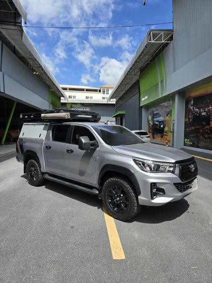 Toyota Hilux Revo 2018 Double Cab 4x4 2.8 Rocco Pickup ดีเซล ไม่ติดแก๊ส เกียร์อัตโนมัติ บรอนซ์เงิน