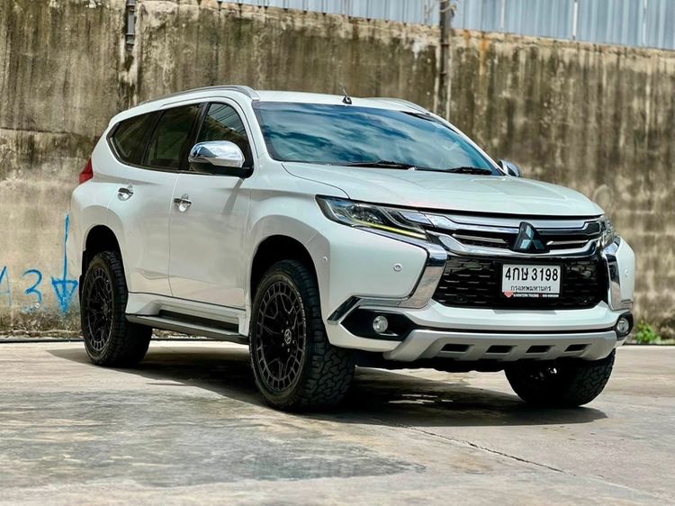 Mitsubishi Pajero Sport 2016 2.4 GT Premium 4WD Utility-car ดีเซล ไม่ติดแก๊ส เกียร์อัตโนมัติ ขาว