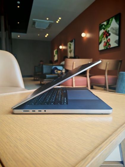 Macbook Pro 16" M1 Max รูปที่ 6