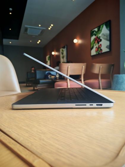 Macbook Pro 16" M1 Max รูปที่ 5