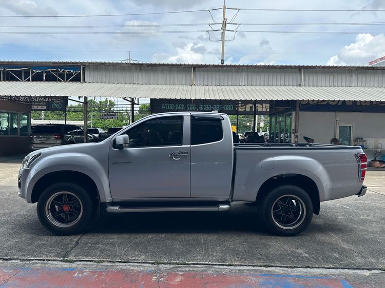 Isuzu D-MAX 2016 1.9 Hi-Lander Z Pickup ดีเซล ไม่ติดแก๊ส เกียร์ธรรมดา เทา รูปที่ 2