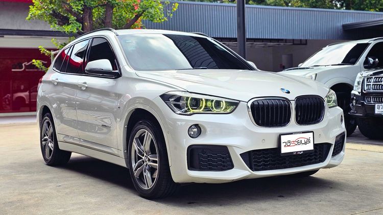 BMW X1 2018 2.0 sDrive20d M Sport Utility-car ดีเซล ไม่ติดแก๊ส เกียร์อัตโนมัติ ขาว รูปที่ 2