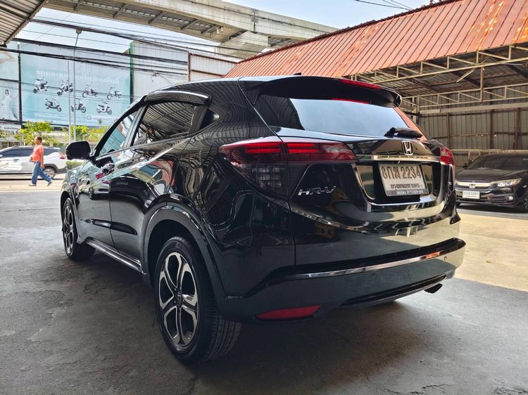 Honda HR-V 2018 1.8 EL Utility-car เบนซิน ไม่ติดแก๊ส เกียร์อัตโนมัติ ดำ รูปที่ 3