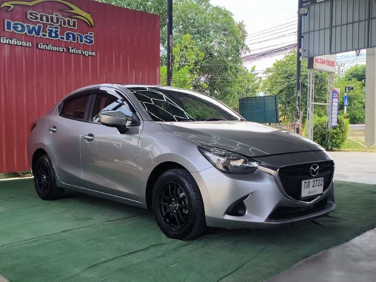 รถ Mazda Mazda 2 1.5 XD High สี บรอนซ์เงิน
