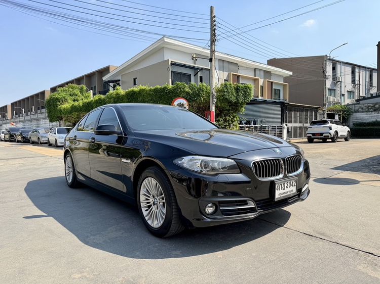 BMW Series 5 2015 520d Sedan ดีเซล เกียร์อัตโนมัติ ดำ รูปที่ 3