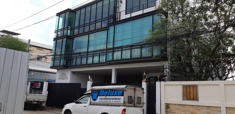 อาคารสำนักงาน 3 ชั้น พร้อมโกดังสินค้า (ลาดพร้าว 101) รูปที่ 3