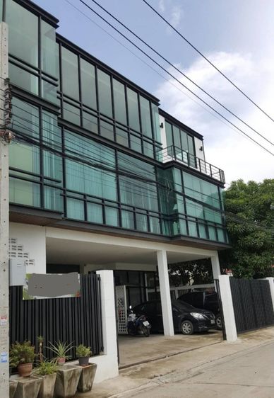 อาคารสำนักงาน 3 ชั้น พร้อมโกดังสินค้า (ลาดพร้าว 101) รูปที่ 2