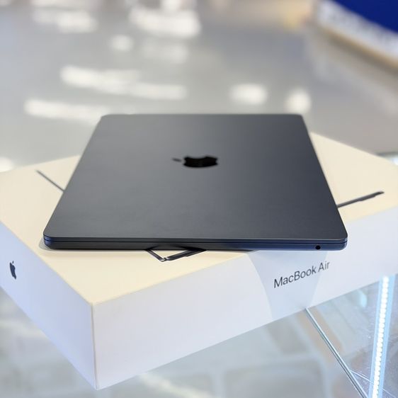 MacBook air m5 15.3 512gb รูปที่ 3