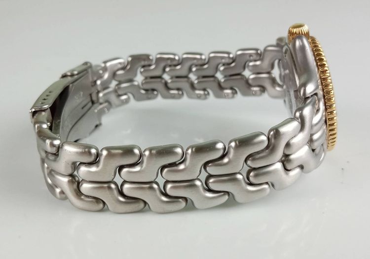 11.TAG HEUER ระบบ Quartz Lady size หน้าปัด 32 mm อปก.กล่องแทน รูปที่ 4