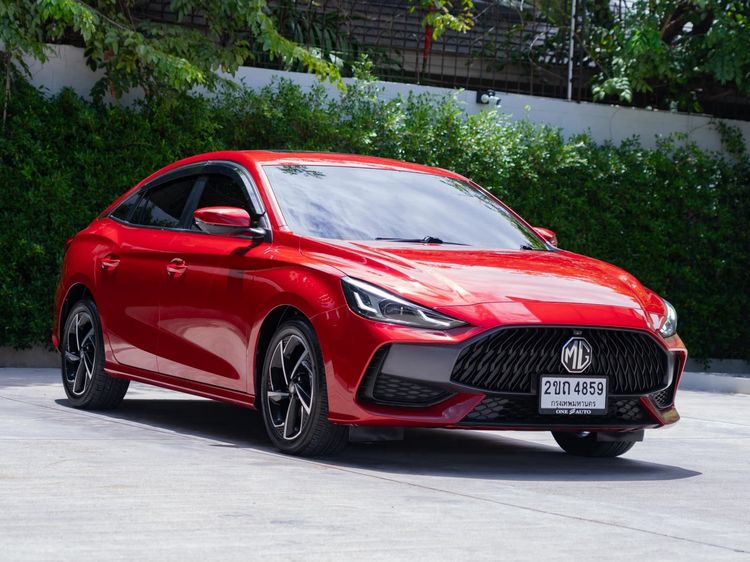 MG MG5 2021 1.5 X Sedan เบนซิน ไม่ติดแก๊ส เกียร์อัตโนมัติ แดง