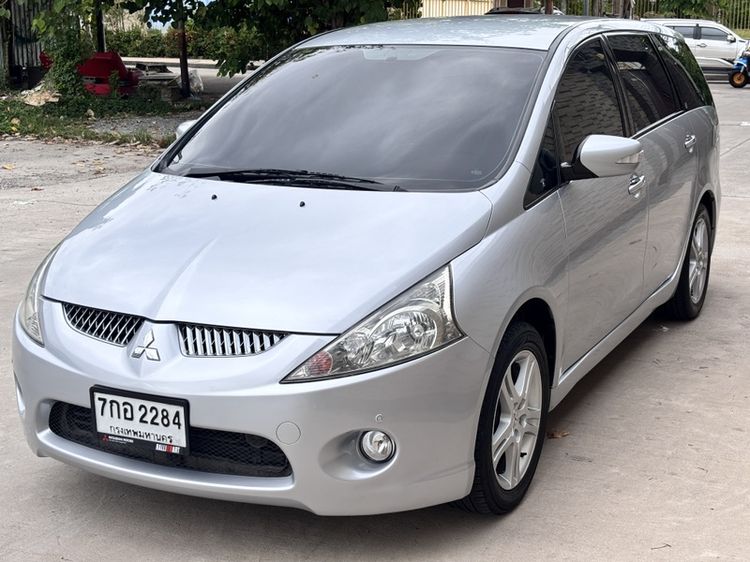 Mitsubishi Space Wagon 2010 2.4 GLS Limited เบนซิน LPG เกียร์อัตโนมัติ บรอนซ์เงิน รูปที่ 2