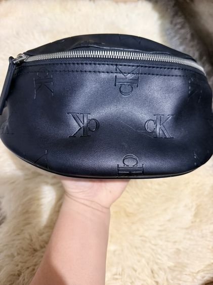 กระเป๋าคาดอก CK Calvin klein Monogram แท้