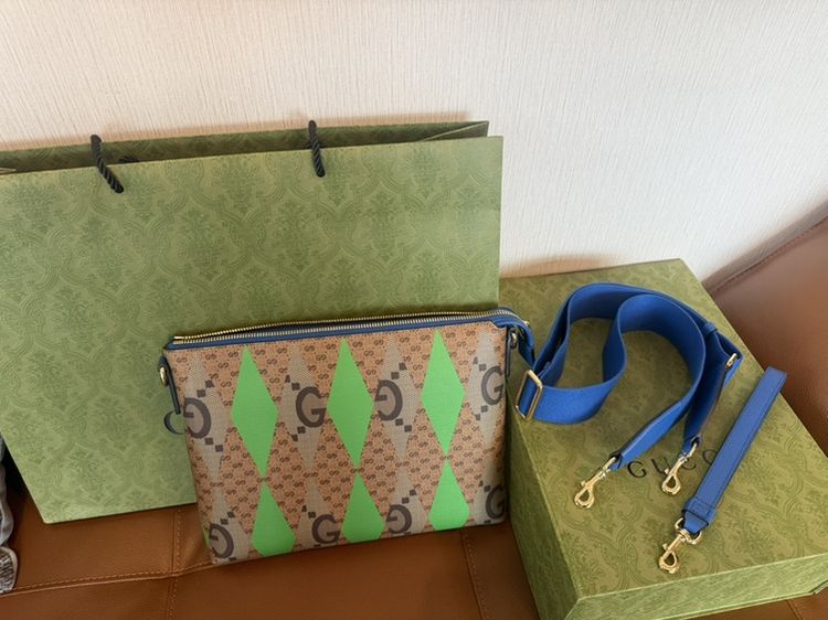พีวีซี ไม่ระบุ น้ำตาล กระเป๋าเอกสาร Gucci