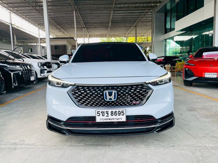 Honda HR-V 2024 1.5 e:HEV RS Sedan ไฮบริด ไม่ติดแก๊ส เกียร์อัตโนมัติ ขาว รูปที่ 3
