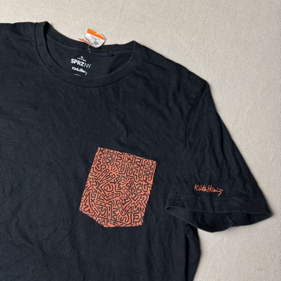 เสื้อยืด Uniqlo x K.haring Size XL รูปที่ 3