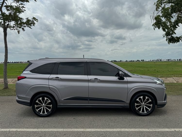 Toyota Veloz 2022 1.5 Premium Sedan เบนซิน LPG เกียร์อัตโนมัติ บรอนซ์เงิน รูปที่ 4