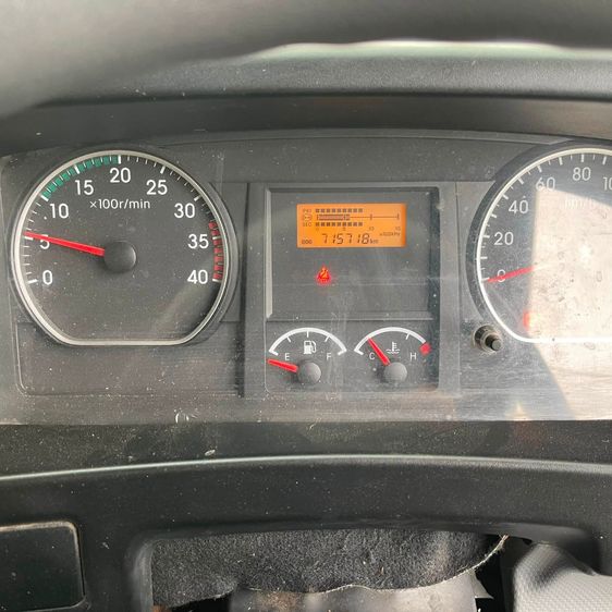 ISUZU FRR 210 รูปที่ 12