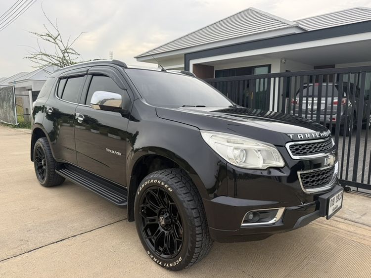 รถ Chevrolet Trailblazer 2.8 LTZ 4WD สี ดำ