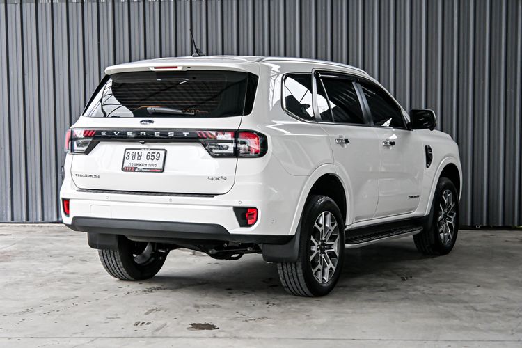 Ford Everest 2023 2.0 Titanium Plus 4WD Utility-car ดีเซล ไม่ติดแก๊ส เกียร์อัตโนมัติ ขาว รูปที่ 4