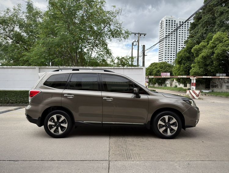 Subaru Forester 2017 2.0 i-P Utility-car เบนซิน ไม่ติดแก๊ส เกียร์อัตโนมัติ เทา รูปที่ 3