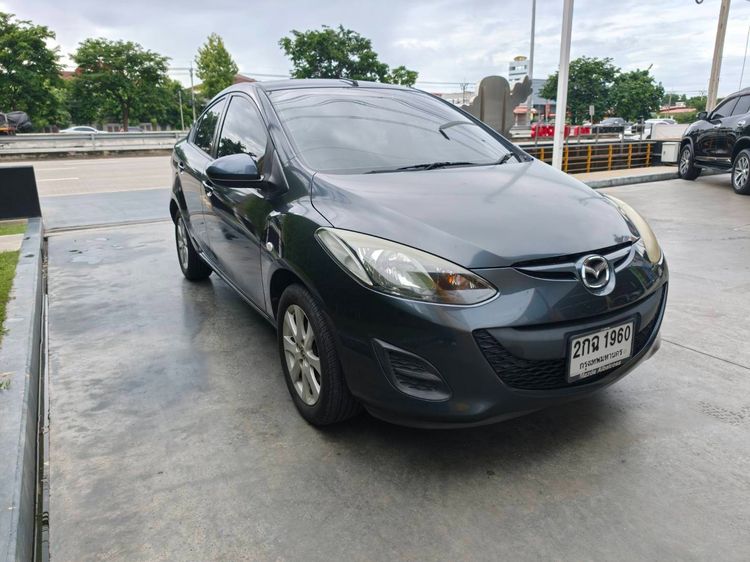 Mazda Mazda 2 2013 1.5 Elegance Groove Sedan เบนซิน ไม่ติดแก๊ส เกียร์อัตโนมัติ เทา รูปที่ 3