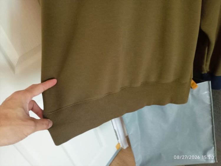 uni-sex - Champion*สตรีทแวร์- -เสื้อสเวตเตอร์ Champion ดีไซน์คอซ้อน สีเขียวโอลีฟ (Olive Green) รูปที่ 5