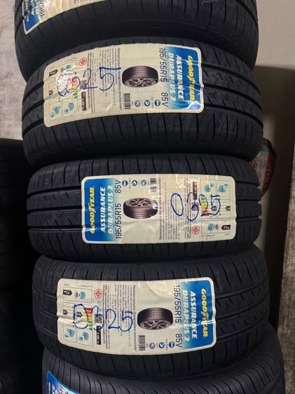 Goodyear ยางใหม่ค้างปี รถเก๋ง 195 55 15 ฟรีประกัน