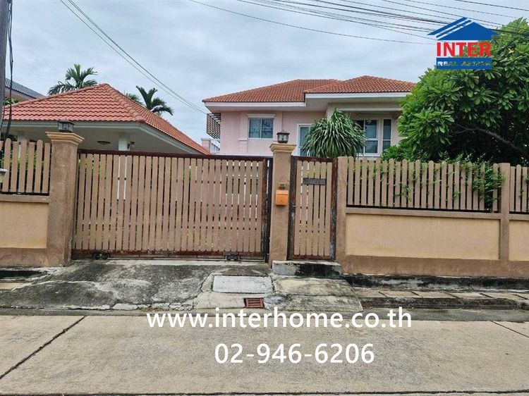 บ้านเดี่ยว 2 ชั้น 116.5 ตร.ว. หมู่บ้านชวนชื่น การ์เด้นวิลล์ ใกล้ไทวัสดุ ถนนกรุงเทพ-ปทุมธานี (ทางหลวงหมายเลข 307) เมืองปทุมธานี ปทุมธานี