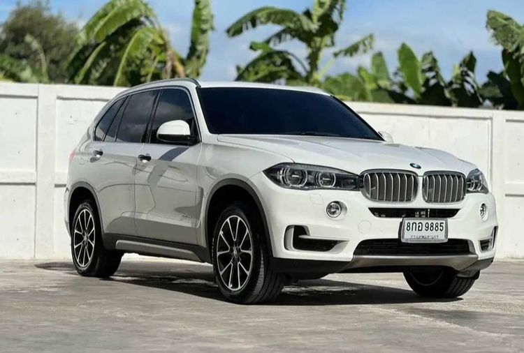 BMW Series 5 2018 520d Utility-car ดีเซล ไม่ติดแก๊ส เกียร์อัตโนมัติ ขาว