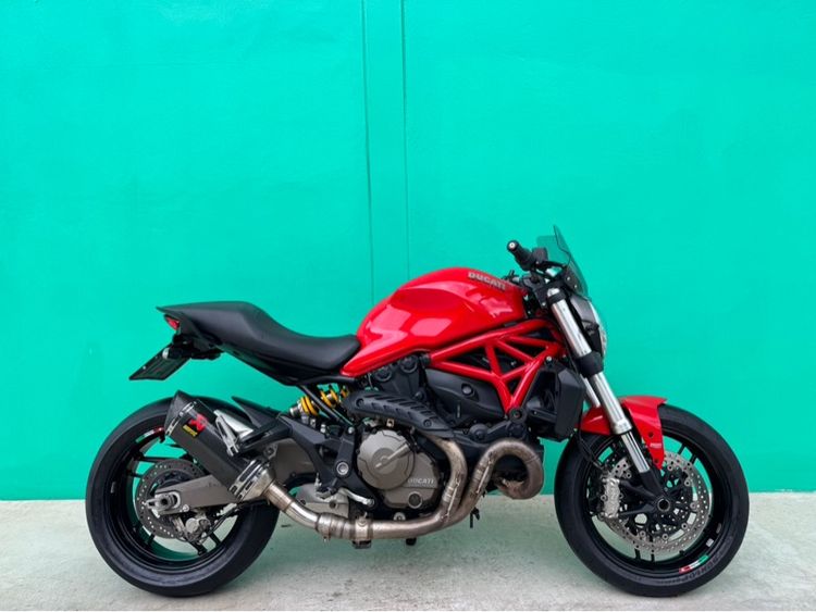 Ducati Monster 821 สีแดง ปี2016