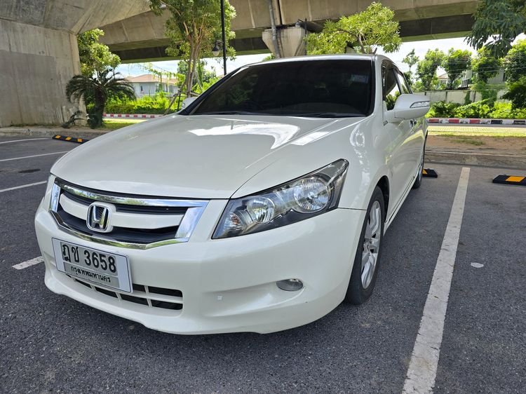 Honda Accord 2009 2.4 EL Sedan เบนซิน ไม่ติดแก๊ส เกียร์อัตโนมัติ ขาว รูปที่ 2