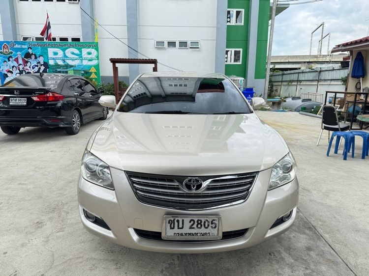 รถ Toyota Camry 2.4 V สี บรอนซ์ทอง