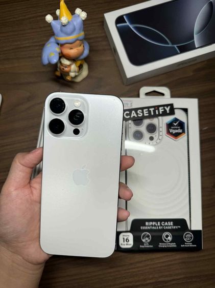 IPhone 16 pro max 512gb white