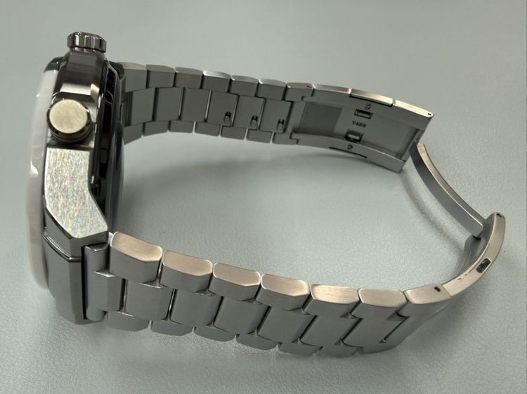 ขาย HUAWEI WATCH Ultimate Green Edition สาย Titanium สภาพสวย รูปที่ 3