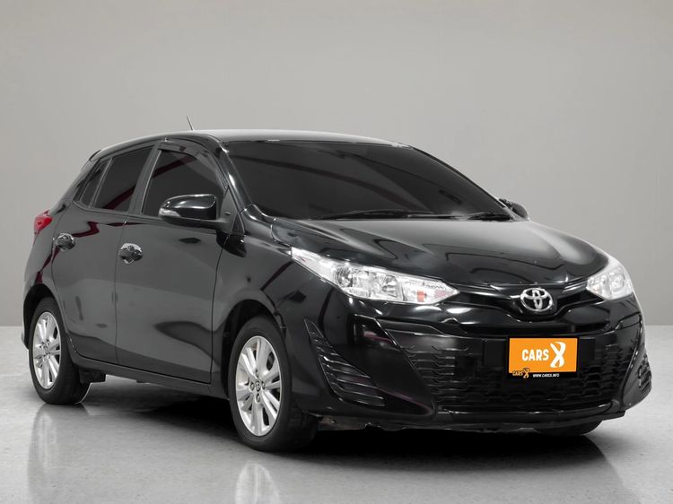 Toyota Yaris 2018 1.2 E Sedan เบนซิน ไม่ติดแก๊ส เกียร์อัตโนมัติ ดำ รูปที่ 3