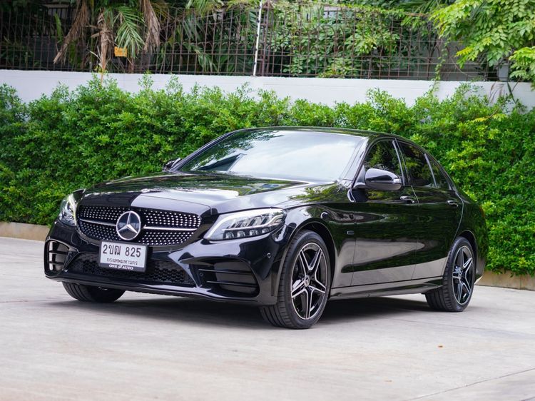 Mercedes-Benz C-Class 2021 C300e Sedan ปลั๊กอินไฮบริด (PHEV) ไม่ติดแก๊ส เกียร์อัตโนมัติ ดำ รูปที่ 3