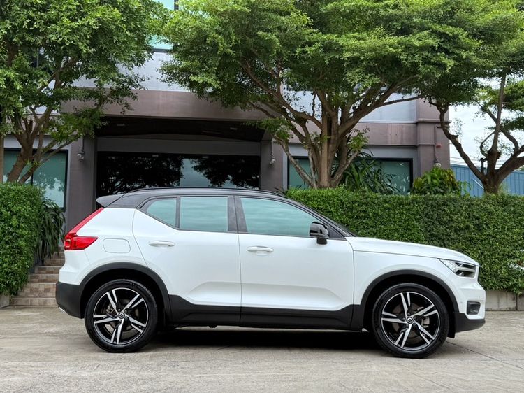 Volvo XC40 2020 2.0 T5 R-Design 4WD Utility-car āđāļāļāļāļīāļ āđāļĄāđāļāļīāļāđāļāđāļŠ āđāļāļĩāļĒāļĢāđāļāļąāļāđāļāļĄāļąāļāļī āļāļēāļ§ āļĢāļđāļāļāļĩāđ 2