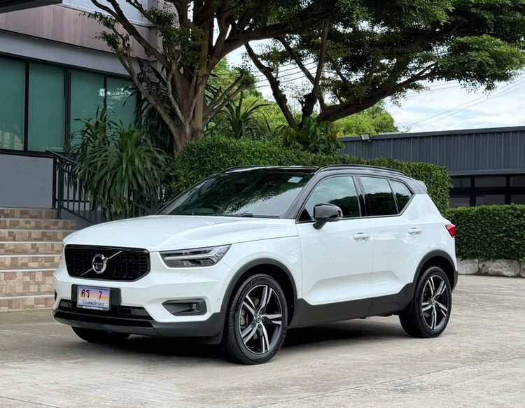 Volvo XC40 2020 2.0 T5 R-Design 4WD Utility-car เบนซิน ไม่ติดแก๊ส เกียร์อัตโนมัติ ขาว รูปที่ 4
