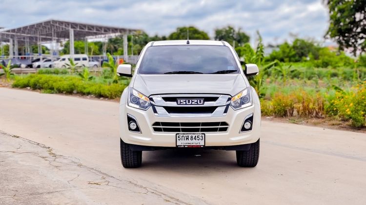Isuzu D-MAX 2016 1.9 Hi-Lander Stealth Z Pickup ดีเซล ไม่ติดแก๊ส เกียร์ธรรมดา ขาว รูปที่ 2