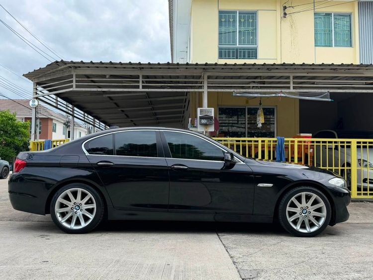 BMW Series 5 2012 525d Sedan ดีเซล เกียร์อัตโนมัติ ดำ รูปที่ 3