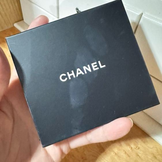 ของใช้ส่วนตัว กระจก Chanel , กระดาษซับมัน Dior
