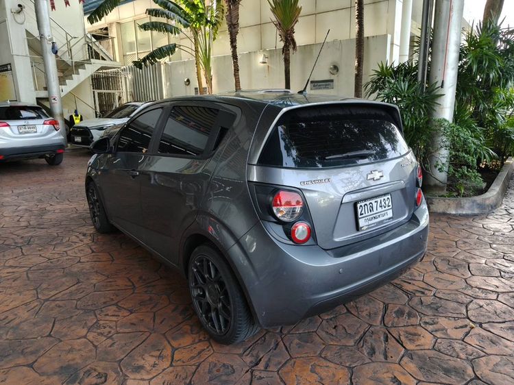 Chevrolet Sonic  2013 1.4 LT Sedan เบนซิน ไม่ติดแก๊ส เกียร์อัตโนมัติ เทา รูปที่ 4